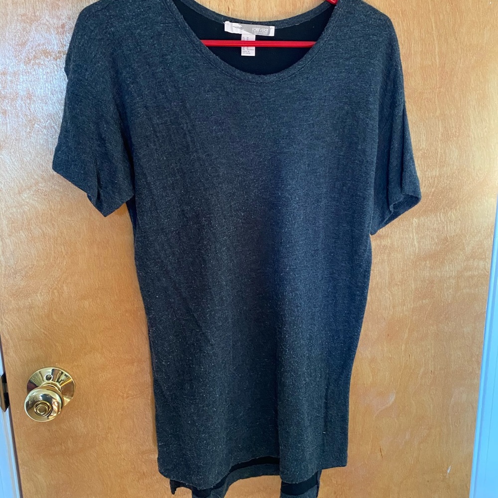 Black tshirt